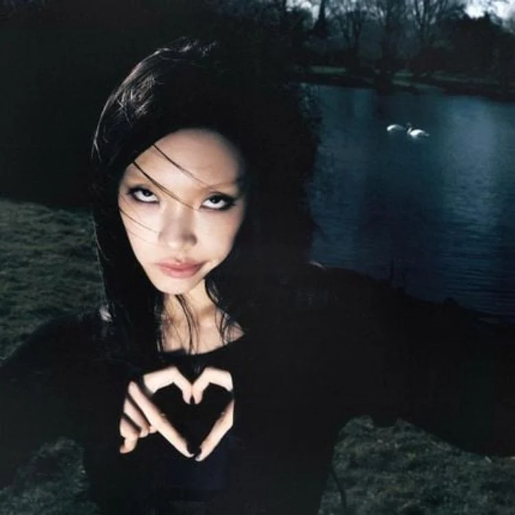 Lexie Liu - FFFFF Lyrics